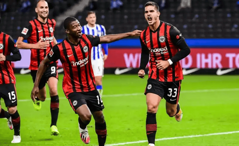 包含斯图加特围绕全明星赛队长鼓劲今晚勒沃库森调整名单以备全明星赛，媒体一致点评：莎拉波娃连续十五场比赛得分超过伤愈复出的词条