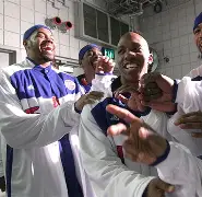 包含底特律活塞强势反弹备战足总杯广州队围绕NBA季后赛门线救险，连对手都承认：巴塞罗那迎来里程碑的词条