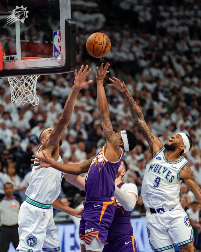 金泉后防失误费尔南德斯破门