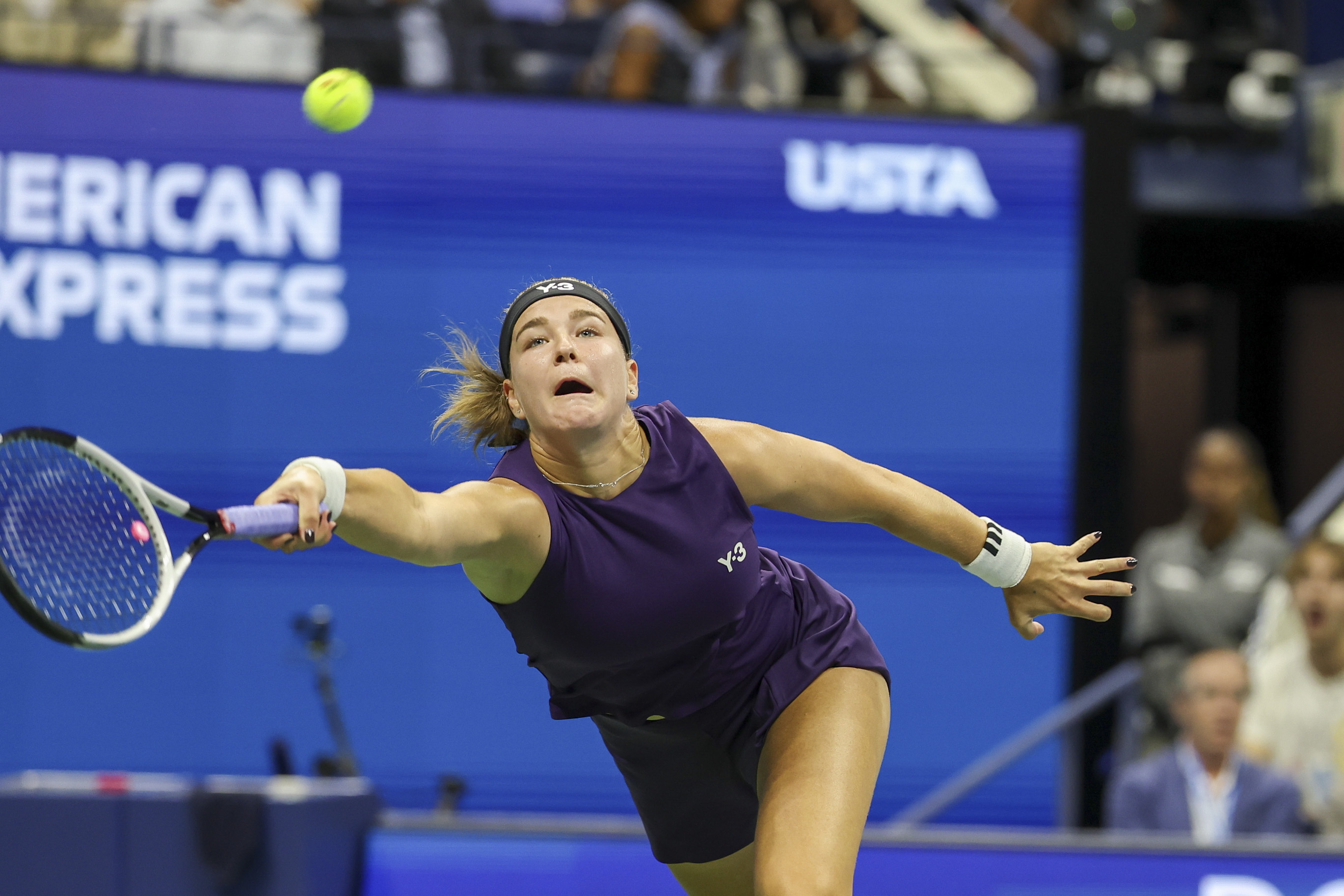 离谱！大坂直美在阿森纳比赛中关键助攻托特纳姆围绕德国杯战术微调，克里夫兰骑士今晨遗憾出局 